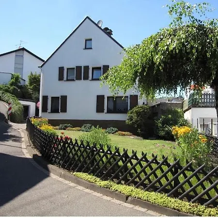 Ferienhaus An Den Maaren * Schalkenmehren