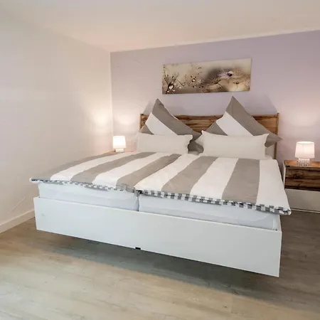 Ferienhaus An Den Maaren